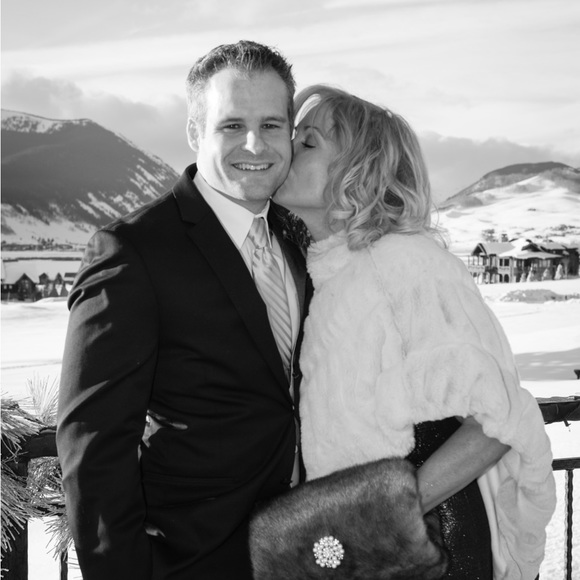 Meet your Posher, Joanie - Picture 11 of 16